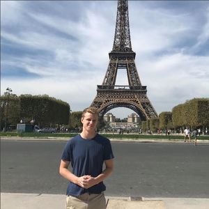 Meet your Posher, Cooper